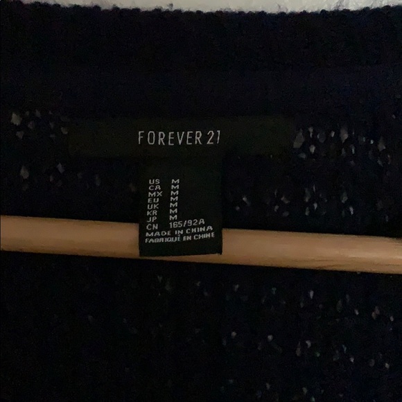 Cardigan - Picture 2 of 3